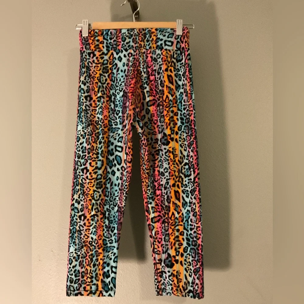 Women’s Capris leggings!🌷 - Picture 3 of 3